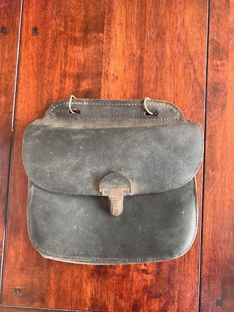 Tasje, Verzamelen, Militaria | Tweede Wereldoorlog, Ophalen of Verzenden, Nederland, Overige typen
