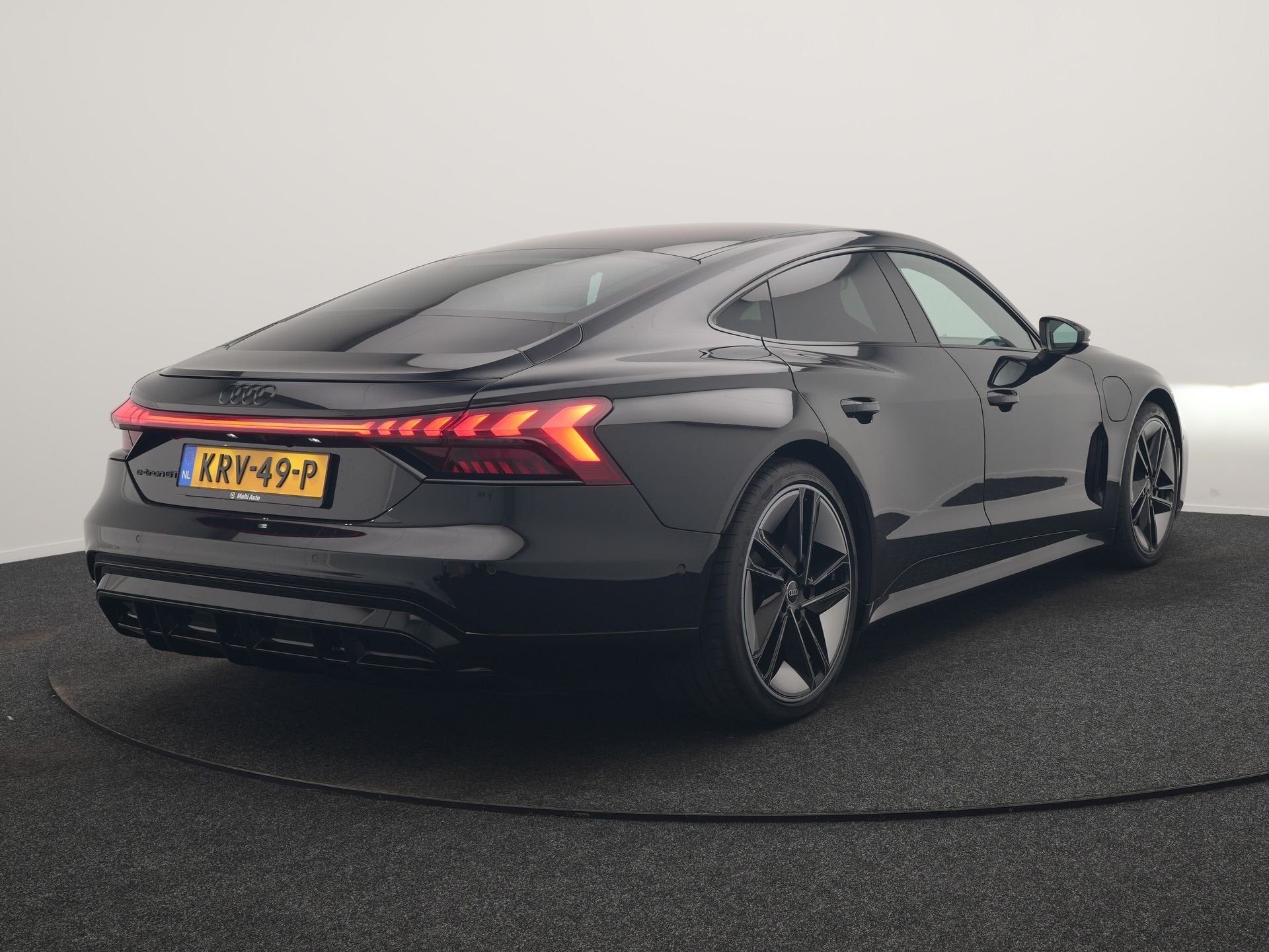 Audi e-tron GT 93 kWh 476pk Dealer O.H | Panodak | Head Up |, Automaat, Vierwielaandrijving, Adaptive Cruise Control, Hatchback