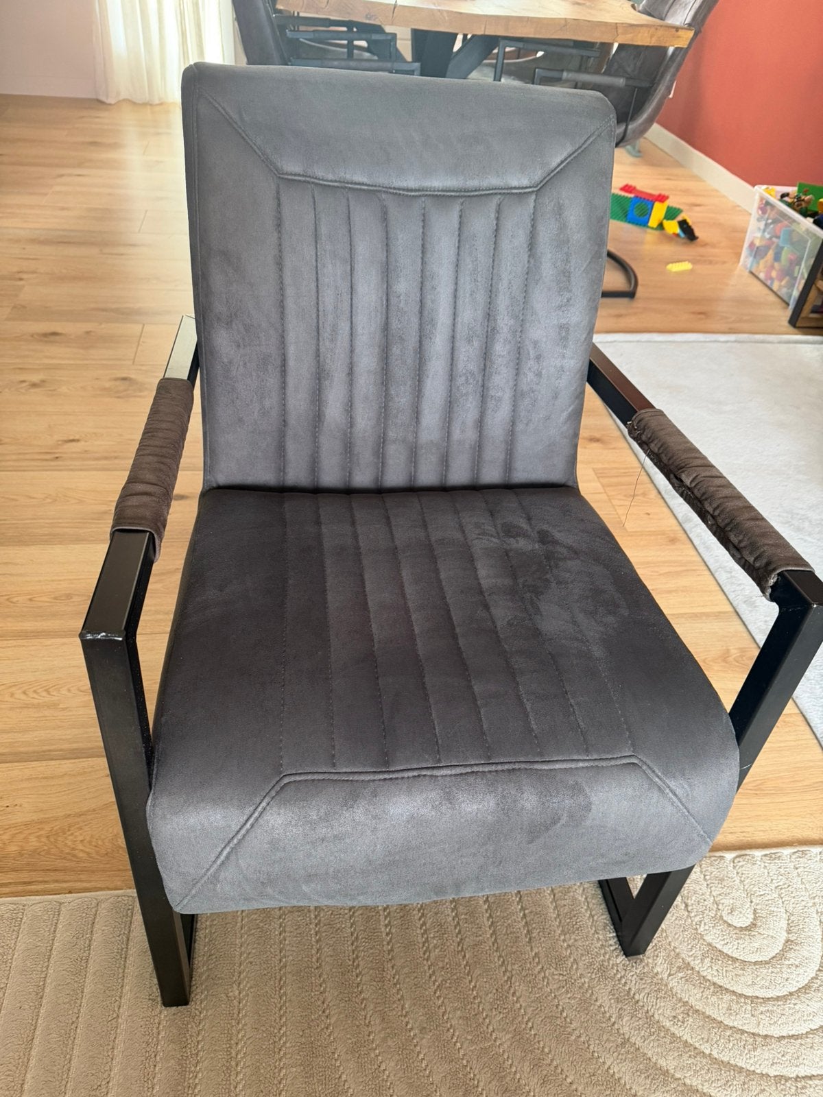 leuke stoel, Huis en Inrichting, Fauteuils, Ophalen, Zo goed als nieuw, 50 tot 75 cm