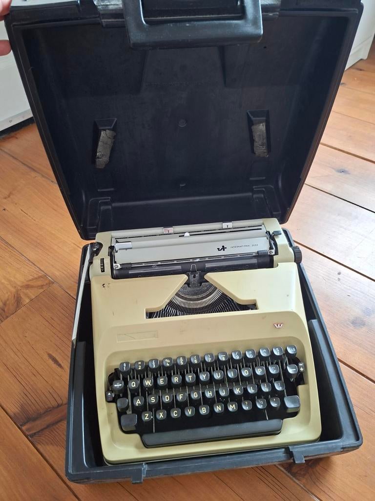 Vintage typemachine, Diversen, Typemachines, Ophalen of Verzenden