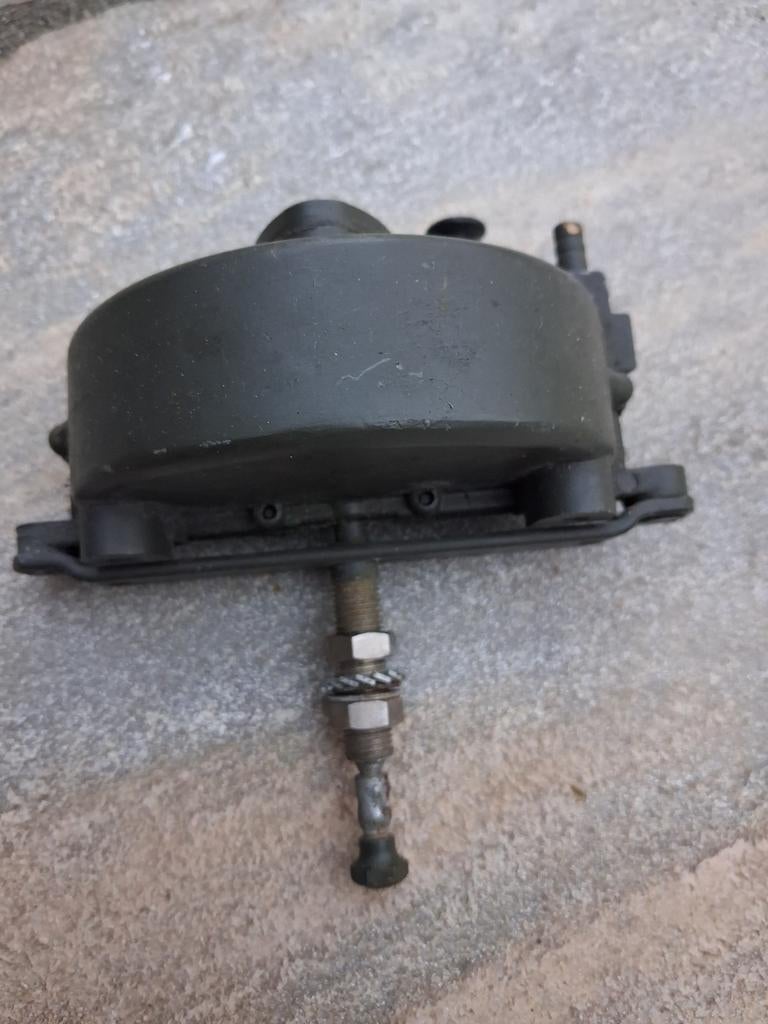 Ruitenwisser moter Willys MB GPW knop gebroken, Verzamelen, Militaria | Tweede Wereldoorlog, Ophalen of Verzenden, ., ., .