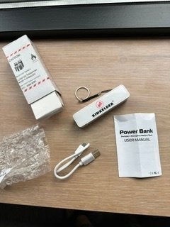 Powerbank nieuw, Telecommunicatie, Powerbanks, Ophalen of Verzenden, Nieuw