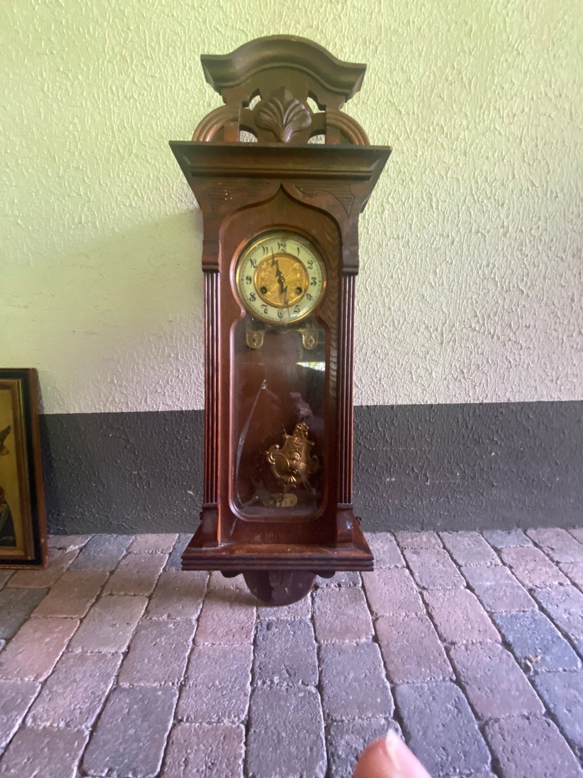 Antieke houten wandklok met slinger, Ophalen of Verzenden