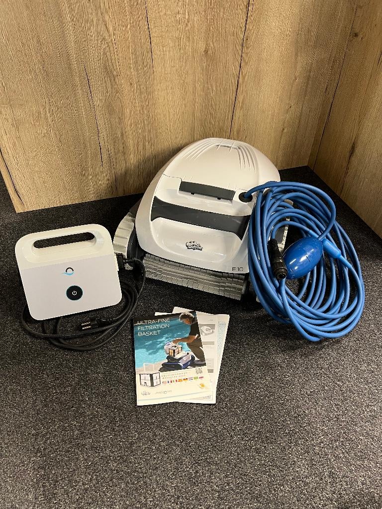 Dolphin zwembadrobot E10, Ophalen of Verzenden, Zo goed als nieuw, Reinigingsmiddel