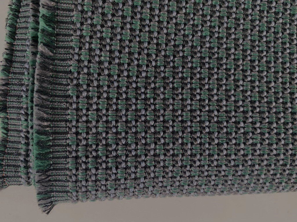 De Ploeg Grape 75; groen met grijs; restant meubelstof, Overige materialen, 120 cm of meer, Nieuw, Ophalen of Verzenden