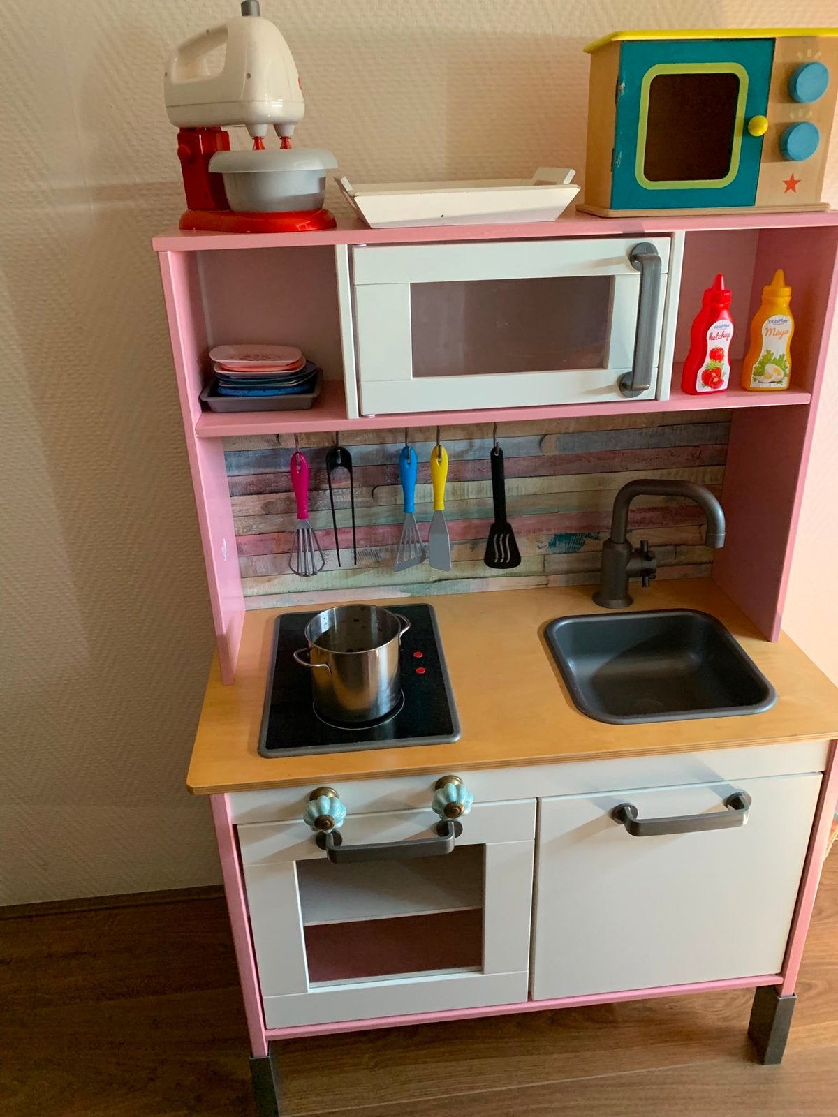 IKEA custom keukentje met toebehoren, Ophalen, Gebruikt, Ontdekken