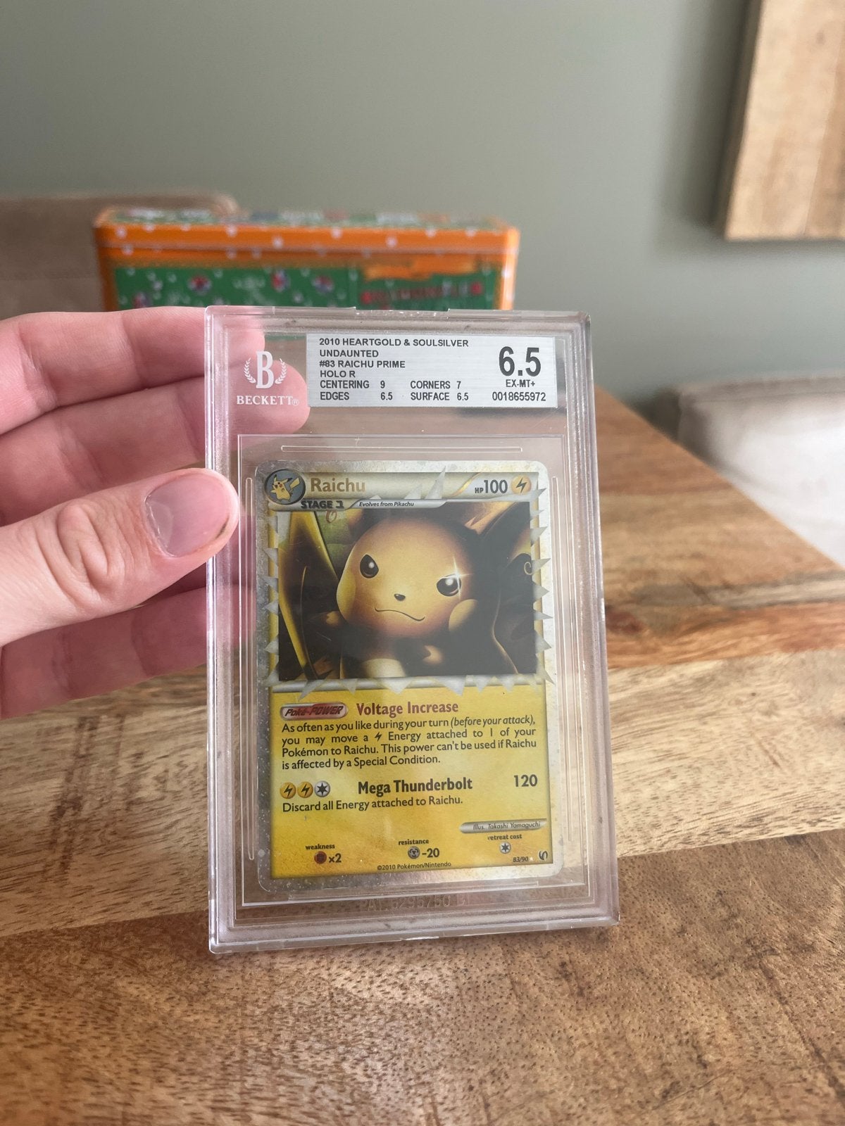 Raichu Prime (2010) Pokémon kaart - Beckett 6.5, Ophalen of Verzenden, Zo goed als nieuw, Losse kaart