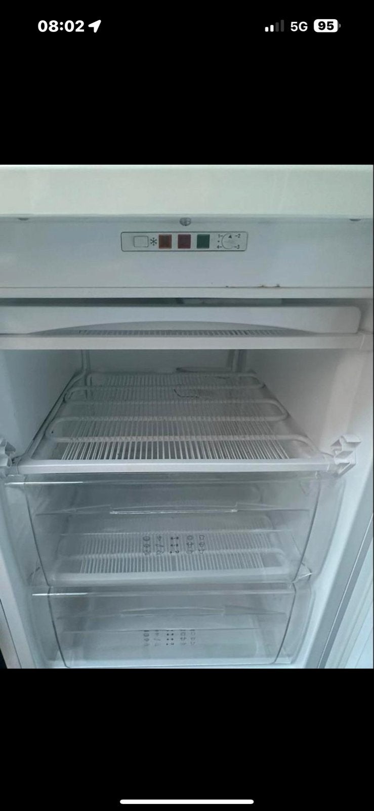 Compacte Etna vriezer met 3 lades, Gebruikt, 75 tot 100 liter, Met aparte vriezer, Energieklasse A of zuiniger
