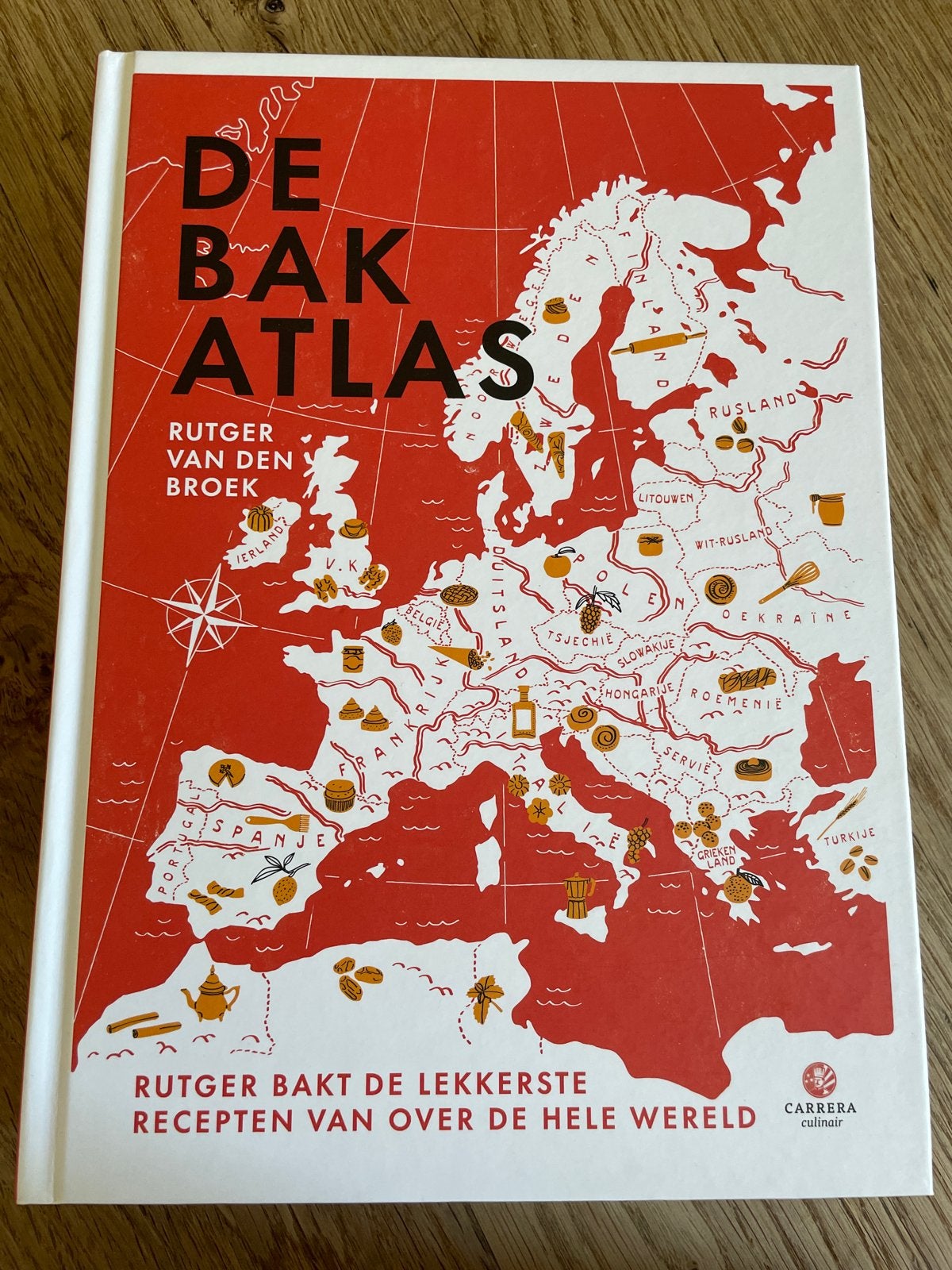 De Bakatlas - Rutger van den Broek, Boeken, Ophalen of Verzenden, Zo goed als nieuw, Europa, Taart, Gebak en Desserts