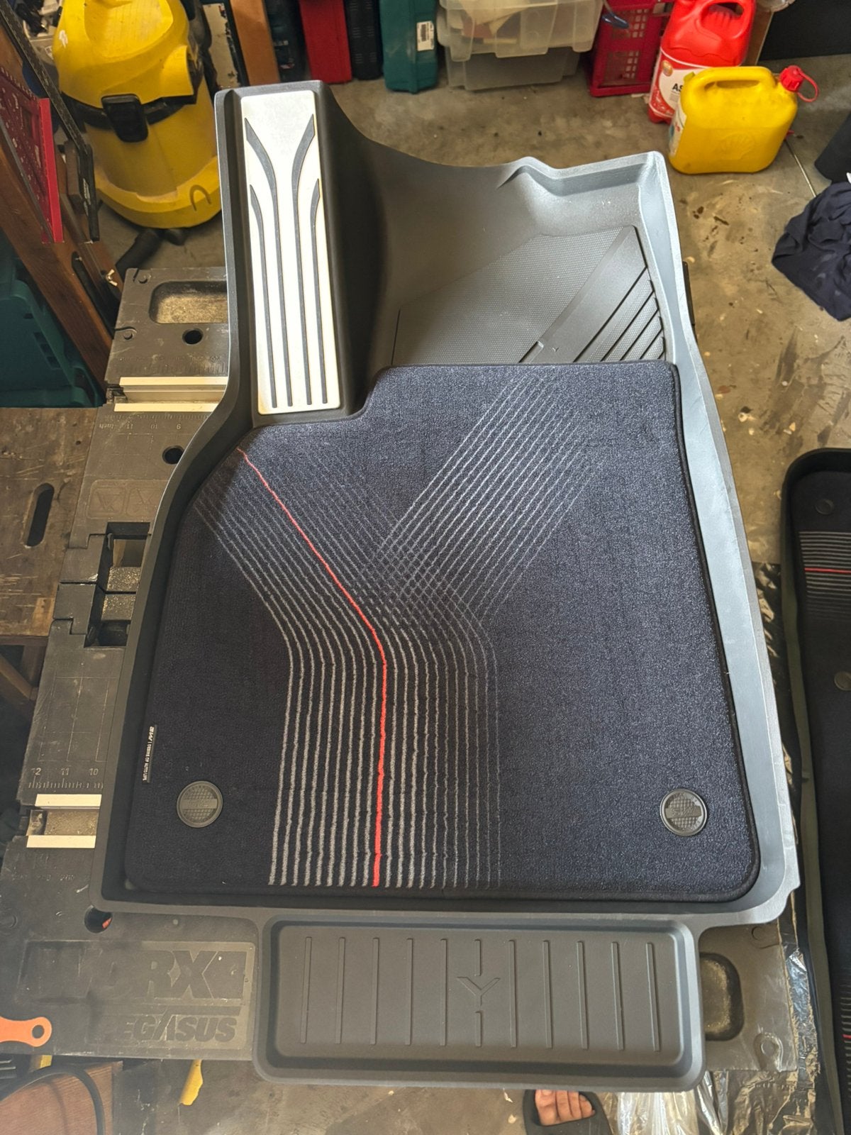 3W automattenset tesla model y Juniper (premium 25-26), Auto diversen, Automatten, Ophalen, Nieuw