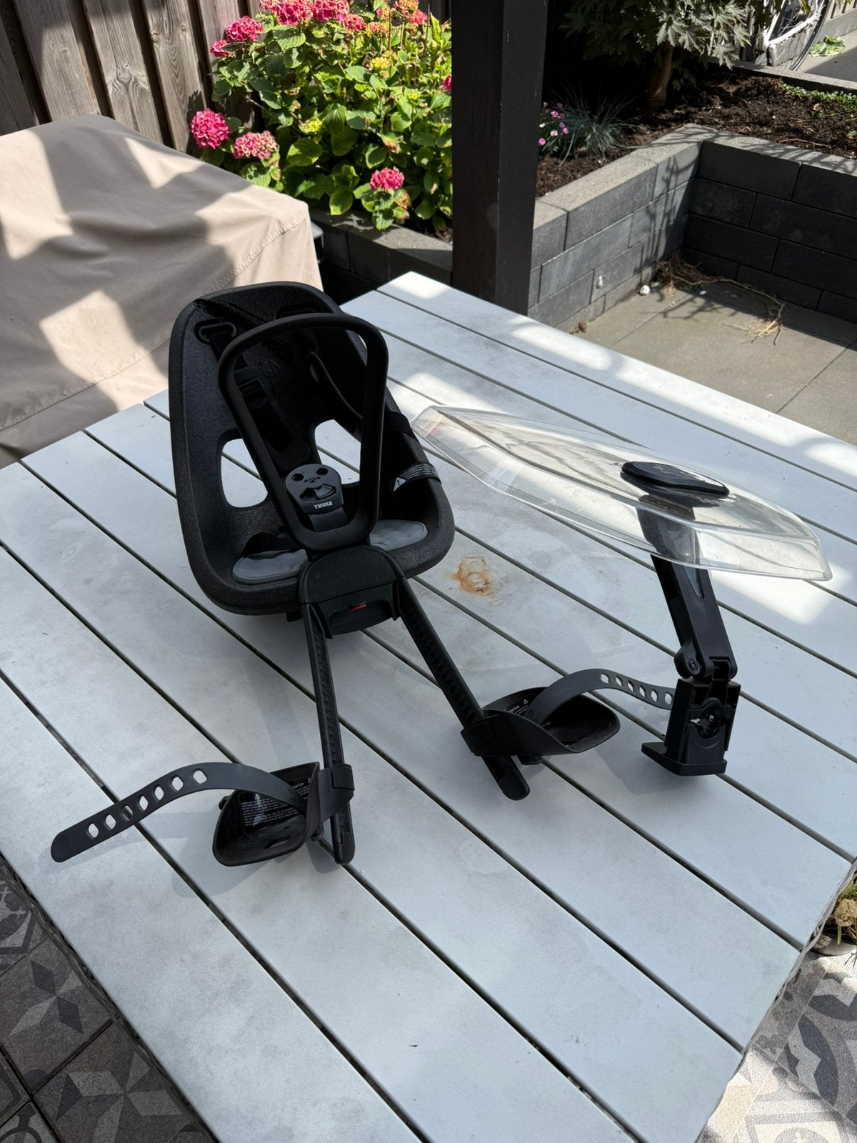 Thule Yepp Nexxt Mini fietszitje met windscherm, Ophalen, Gebruikt, 9 t/m 18 kg, Voorzitje