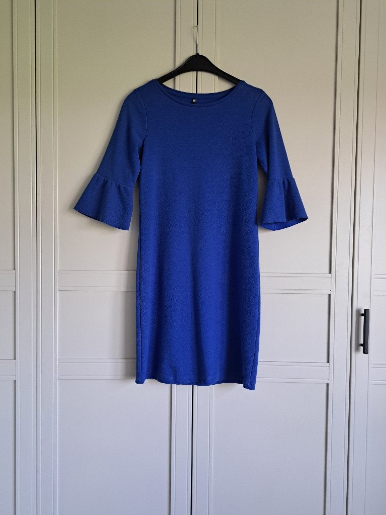 Koningsblauwe jurk met flared mouwen van Hema, maat S., Blauw, Ophalen of Verzenden, Zo goed als nieuw, Maat 36 (S)
