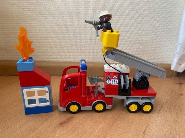 Duplo, brandweerwagen brandweerman vuur, set 10592 compleet, Gebruikt, Ophalen of Verzenden, Compleet, Duplo