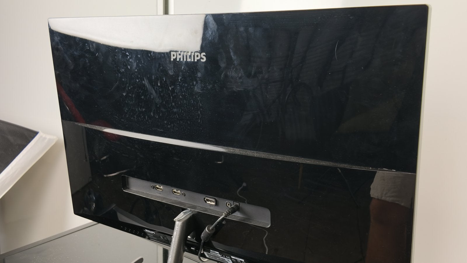 Foto 7 van Philips 276E8VJSB 27 inch 4K UHD IPS Monitor