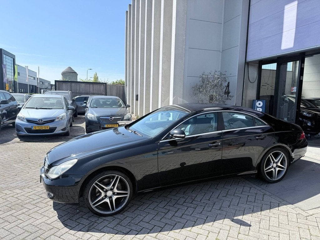 Mercedes-Benz CLS-klasse 350 INRUILKOOPJE! NETTE AUTO! INRUI, Auto's, Automaat, Achterwielaandrijving, Gebruikt, Zwart