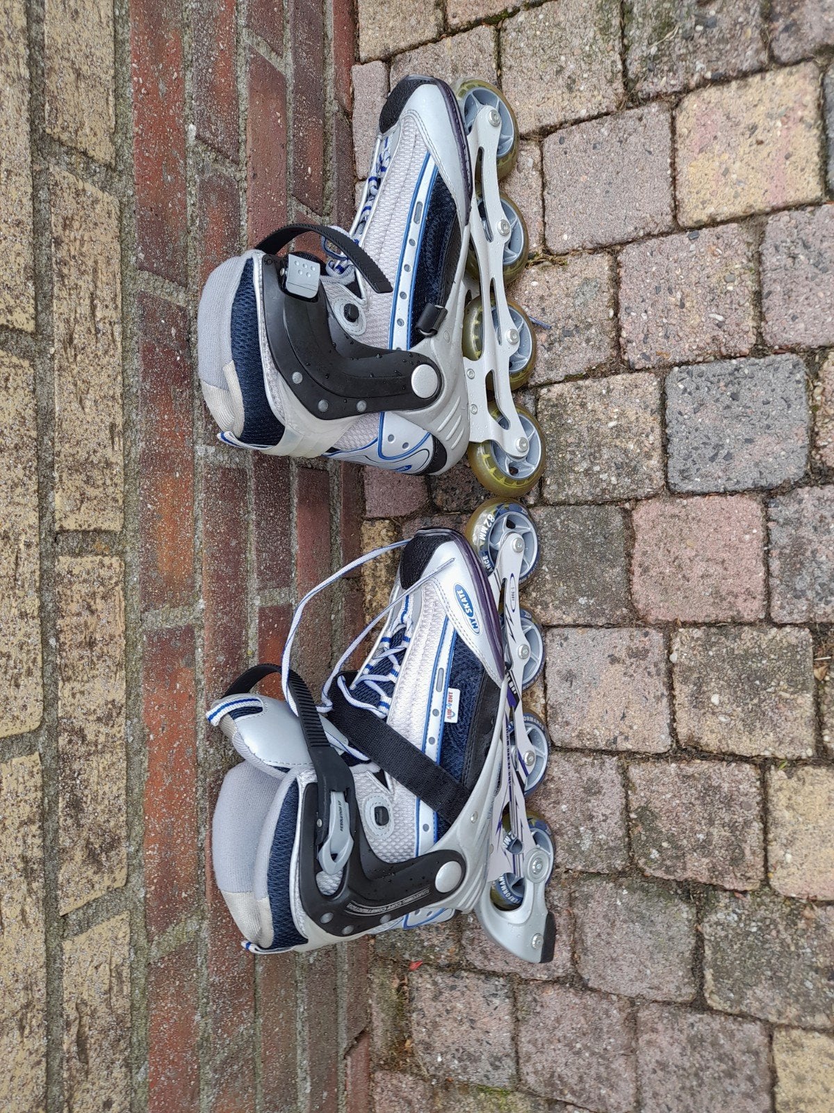 Skates maat 44, Sport en Fitness, Snowboarden, Ophalen, Zo goed als nieuw, Schoenen