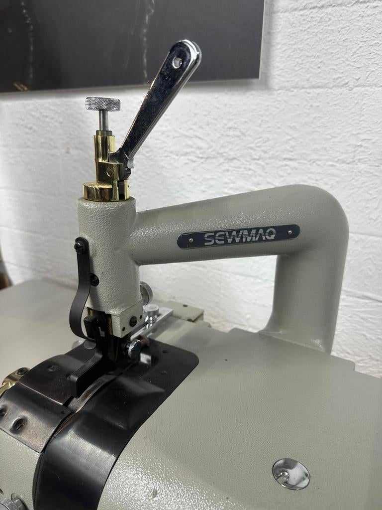 Industriële Schalm Sewmag SW-801, Ophalen, Zo goed als nieuw, Naaimachine, Overige merken