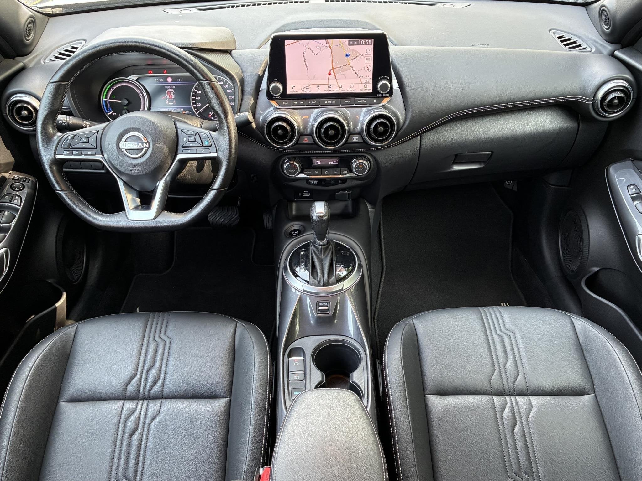 Nissan Juke 1.6 Hybrid Tekna / Sound Pack / All-Season bande, Auto's, 1300 kg, Gebruikt, Leder en Stof, Bedrijf