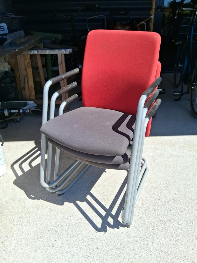 Stevige kantoor/kantinestoelen, Ophalen, Gebruikt, Vijf, Zes of meer stoelen