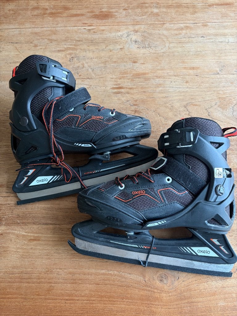 Splinternieuwe schaatsen in verstelbare maat 35-38, Sport en Fitness, Overige merken, Nieuw, Ophalen of Verzenden, IJshockeyschaatsen