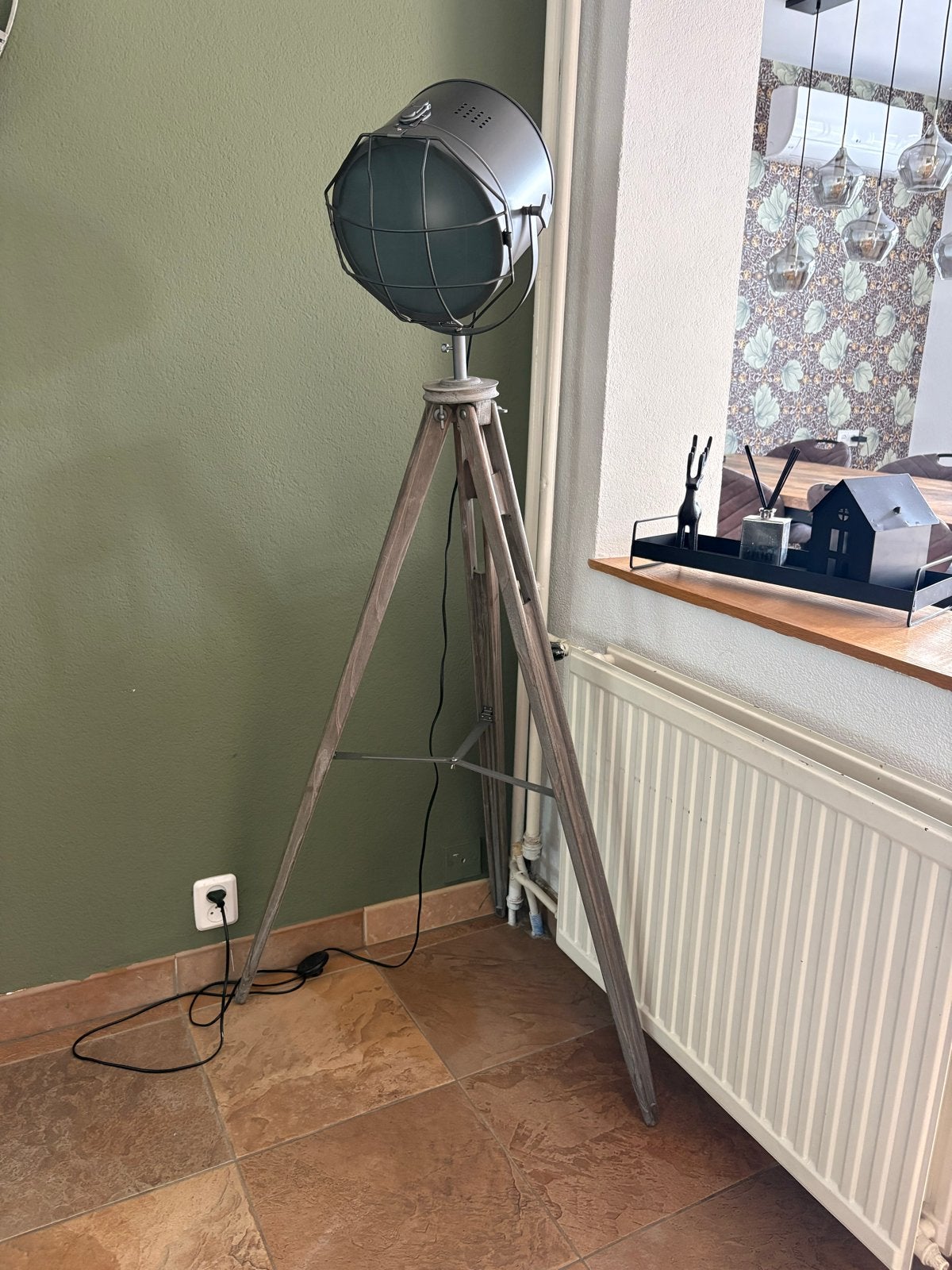 Stoere industriële vloerlamp op statief, Ophalen, Gebruikt, E27 (groot), 150 tot 200 cm