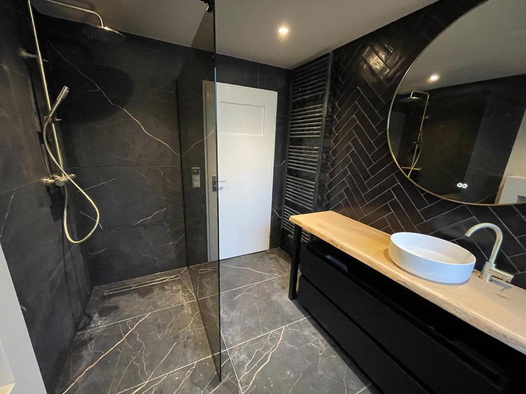 Complete badkamer & toilet renovatie, Garantie, Verbouw of Aanbouw