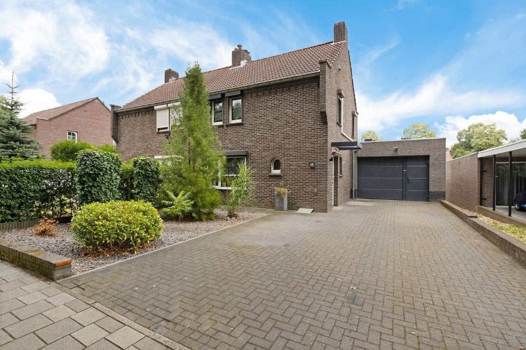 Dr. Ariënsstraat 12, 6133 XD Sittard, 137 m², Sittard, Limburg, 500 tot 1000 m²