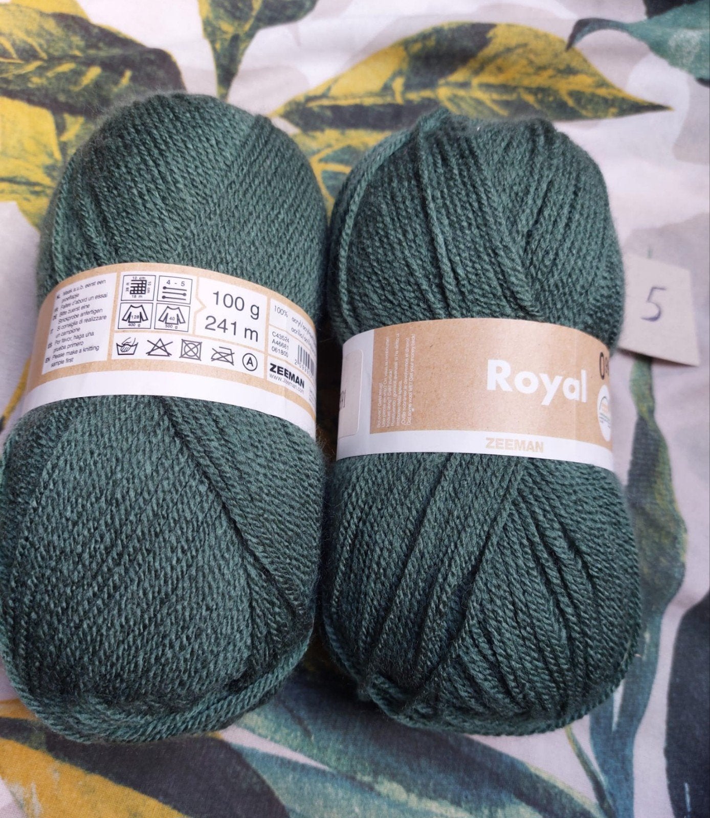 2 bollen wol groen (Royal), Ophalen of Verzenden, Nieuw, Breien of Haken, Wol of Garen