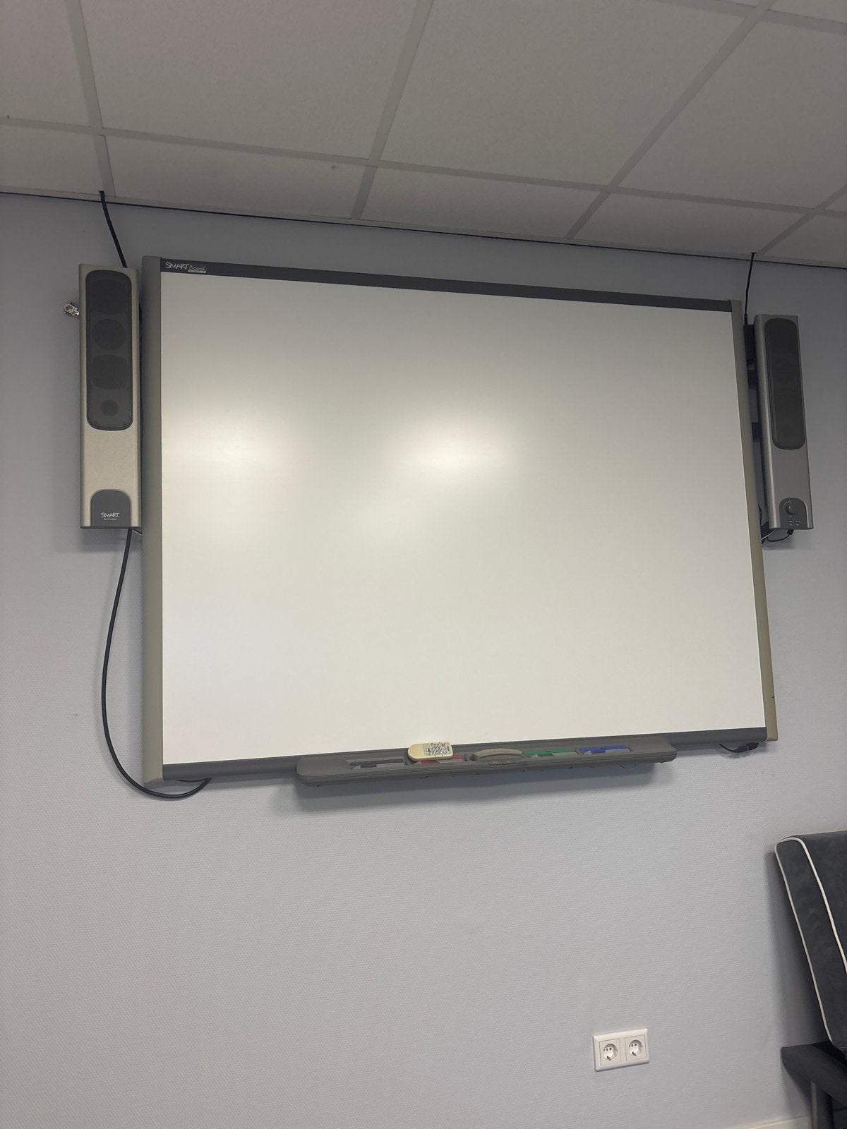 Smartboard met Epson beamer en speakers, Ophalen, Gebruikt, Overige technologieën, Overige resoluties