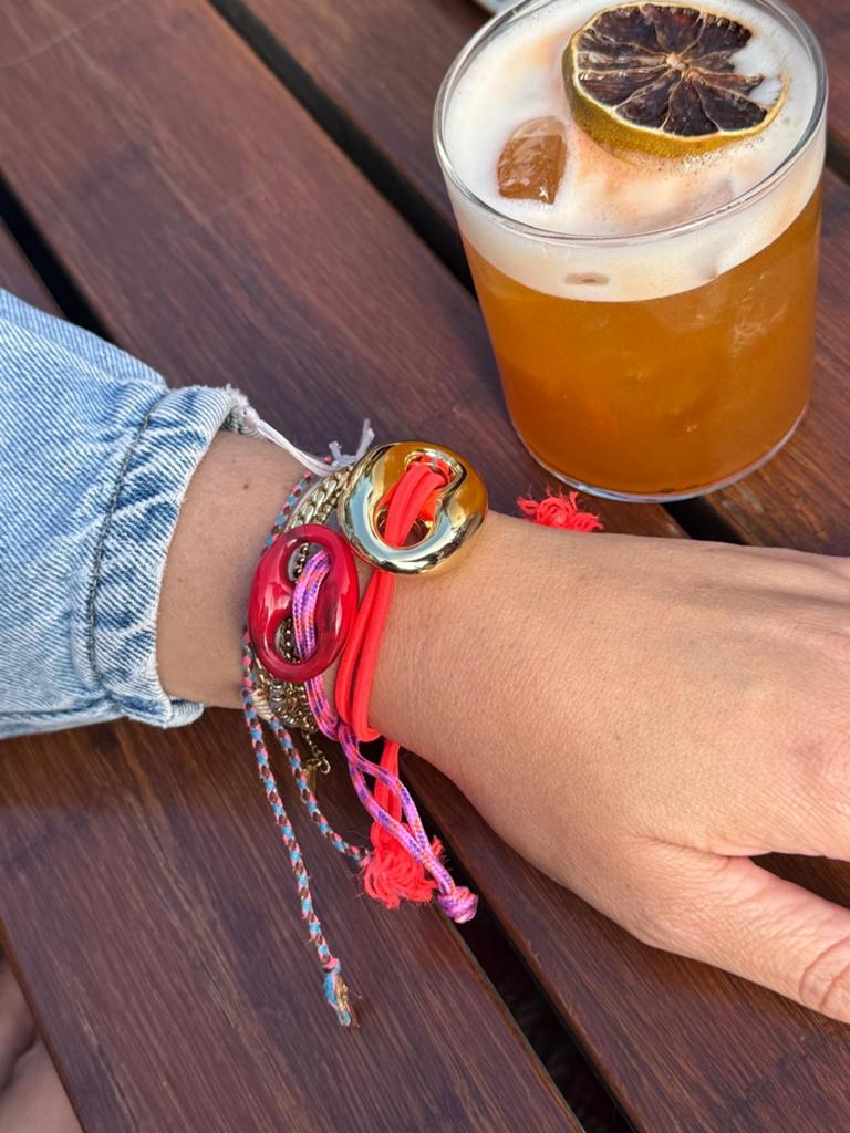 Zelfgemaakte Boho Style Armbandjes met Bean Bedel, Sieraden, Tassen en Uiterlijk, Armbanden, Overige materialen, Overige kleuren
