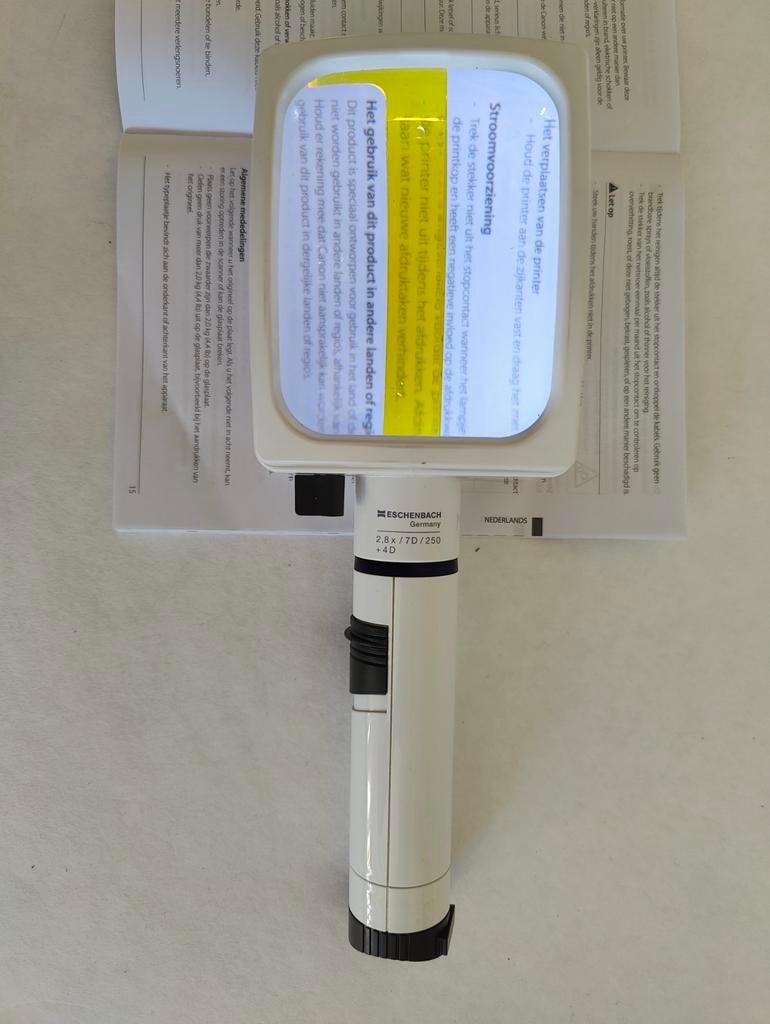 Eschenbach Germany LED loeplamp 2,8x/7D/250+4D., Ophalen of Verzenden