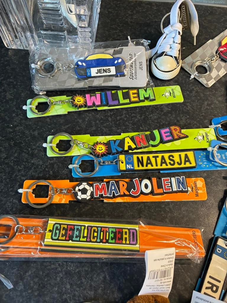 Te koop partij div model sleutel hangers, Diversen, Rommelmarktspullen, Ophalen, Nieuw
