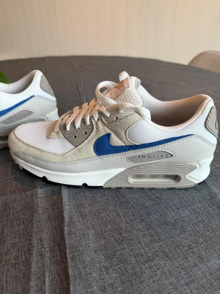 Nike airmax college grey maat 43, Overige kleuren, Nieuw, Ophalen of Verzenden, Sneakers of Gympen