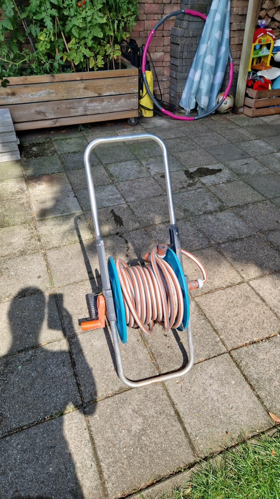 Gardena slangenwagen, Ophalen