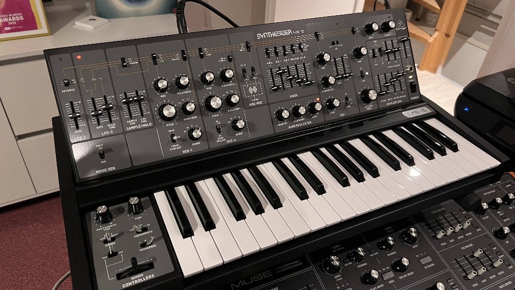 Behringer MS-5 analoge synthesizer, Ophalen of Verzenden, Zo goed als nieuw, Overige aantallen, Overige merken