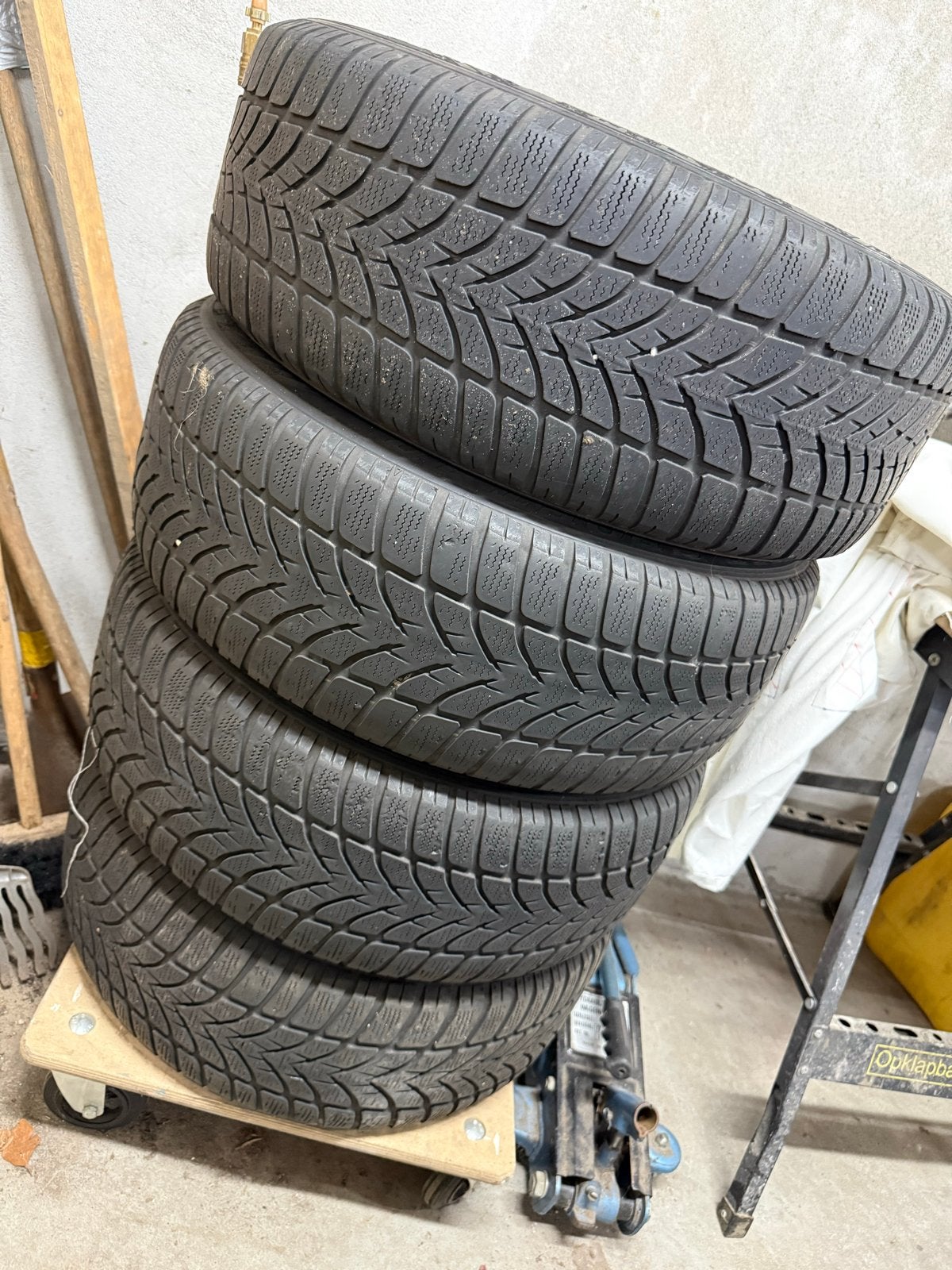 Winterbanden met velgen - Honda - 205/55R16, Ophalen, Gebruikt, 16 inch, Banden en Velgen