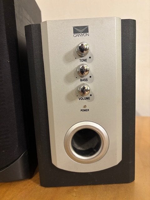muziekboxen Akai en stereo philips, Ophalen, Zo goed als nieuw, Minder dan 60 watt, Overige merken