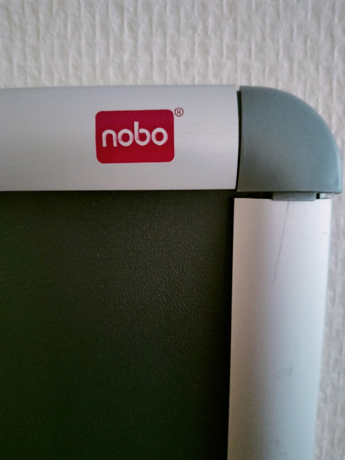 Kliklijst Nobo aluminium 4x, Verzenden, Zo goed als nieuw