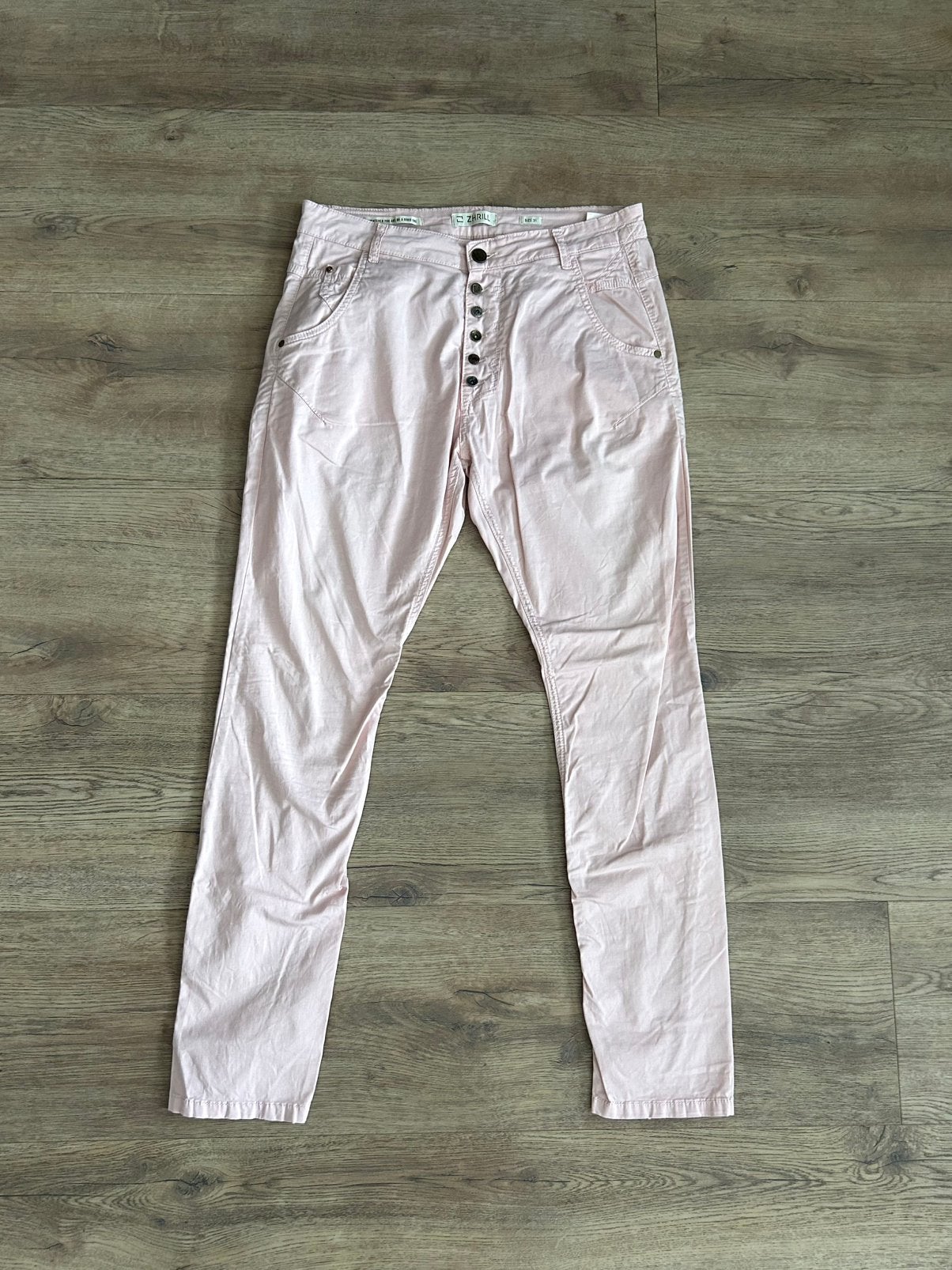 Zhrill | Dames broek | Maat 31 | Amy | Boyfriend - Slim fit, Kleding | Dames, Maat 42/44 (L), Ophalen of Verzenden, Zo goed als nieuw