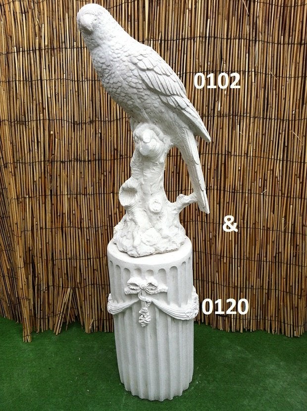 Papegaai met zuil. nr 0102 & 0120., Tuin en Terras, Ophalen, Nieuw, Beton, Dierenbeeld