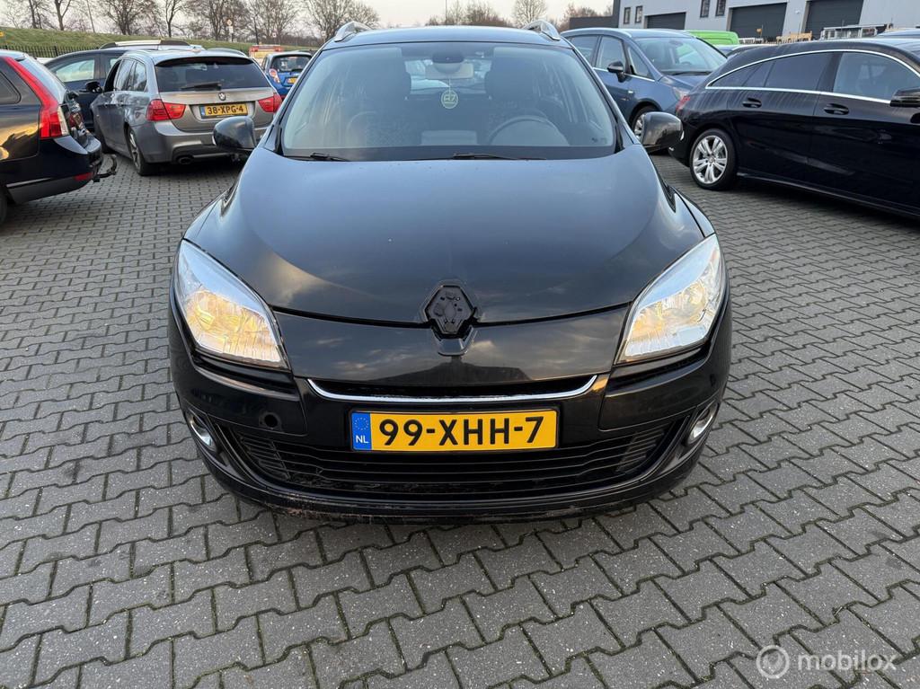 Renault Megane Estate 1.5 dCi Expression, Auto's, Renault, Voorwielaandrijving, Euro 5, Stof, Gebruikt