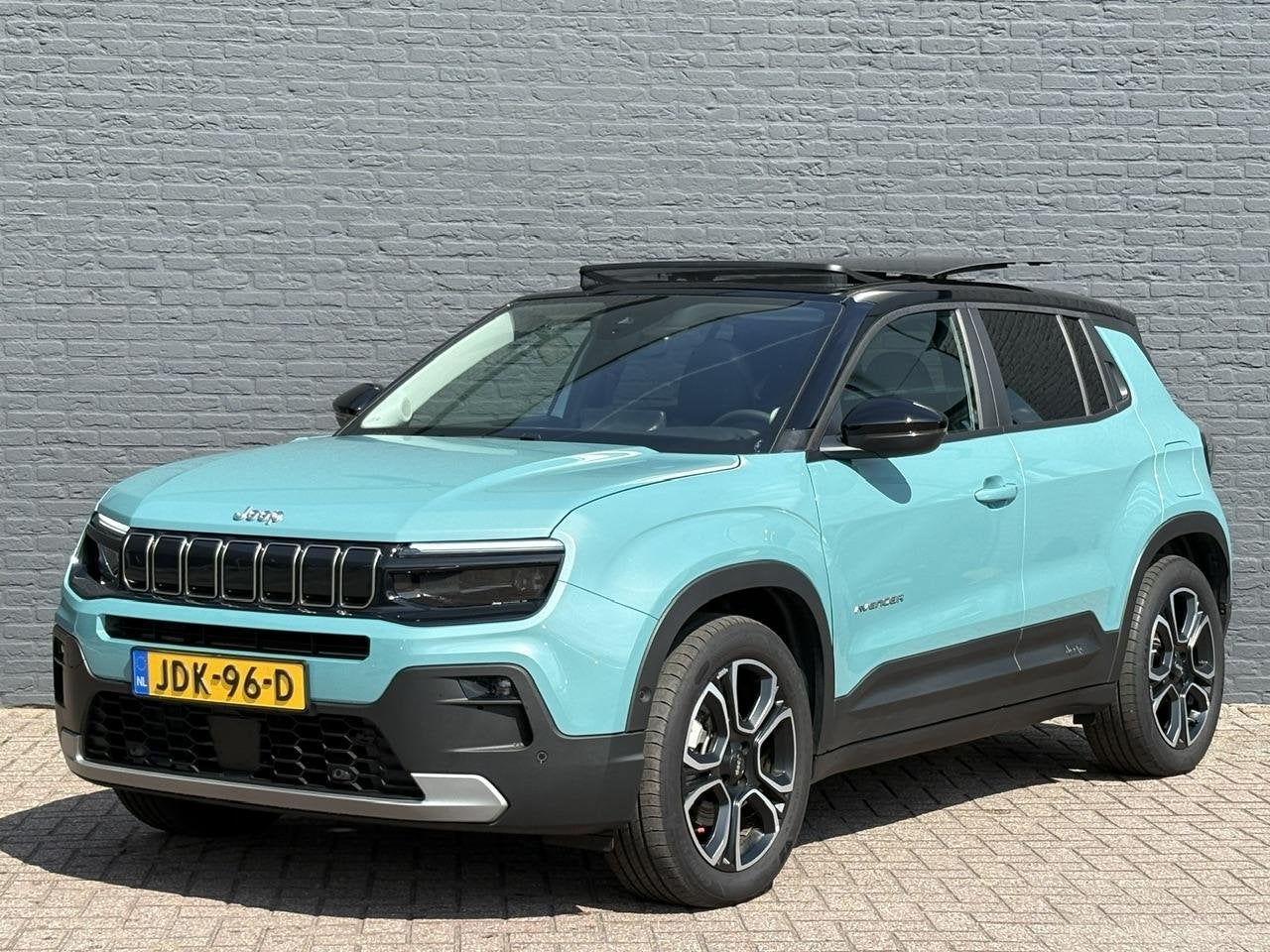 Jeep Avenger Summit 54 kWh | 1e Eigenaar | Adaptieve Cruise, Auto's, Jeep, Automaat, Gebruikt, 156 pk, Parkeersensor