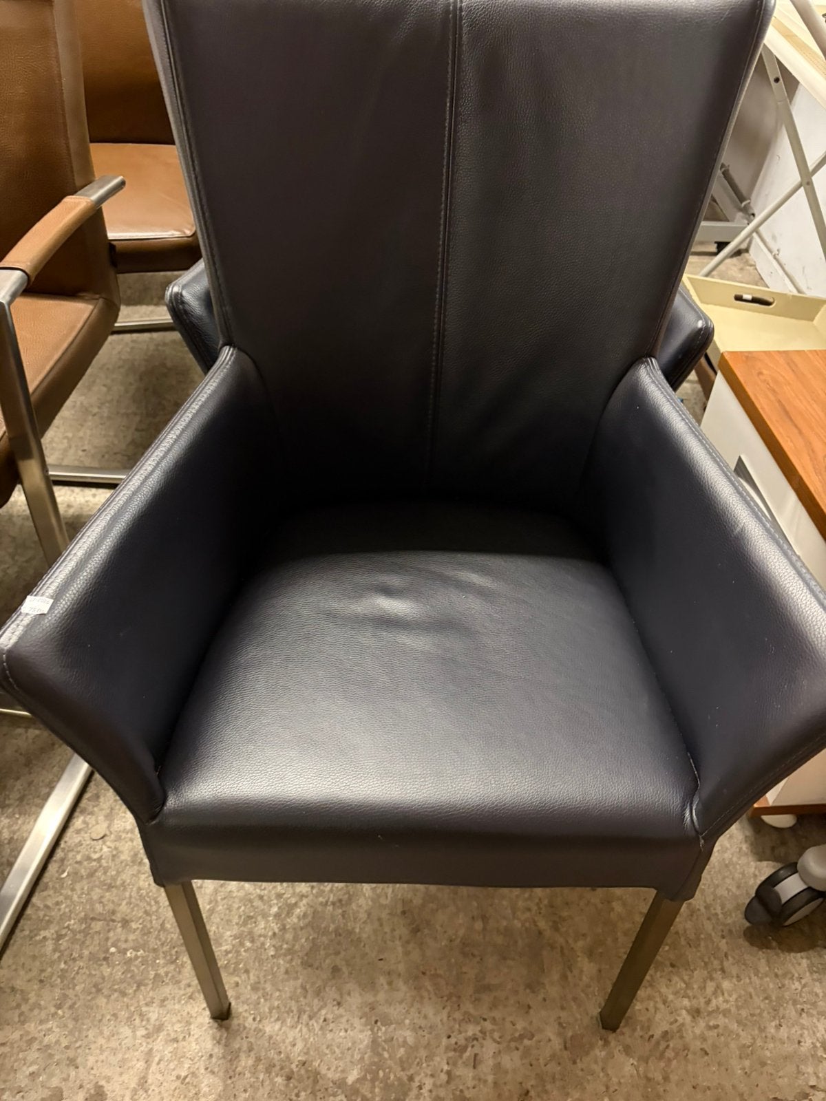 4 zwarte leren eetkamerstoelen, Ophalen, Gebruikt, ., Zwart
