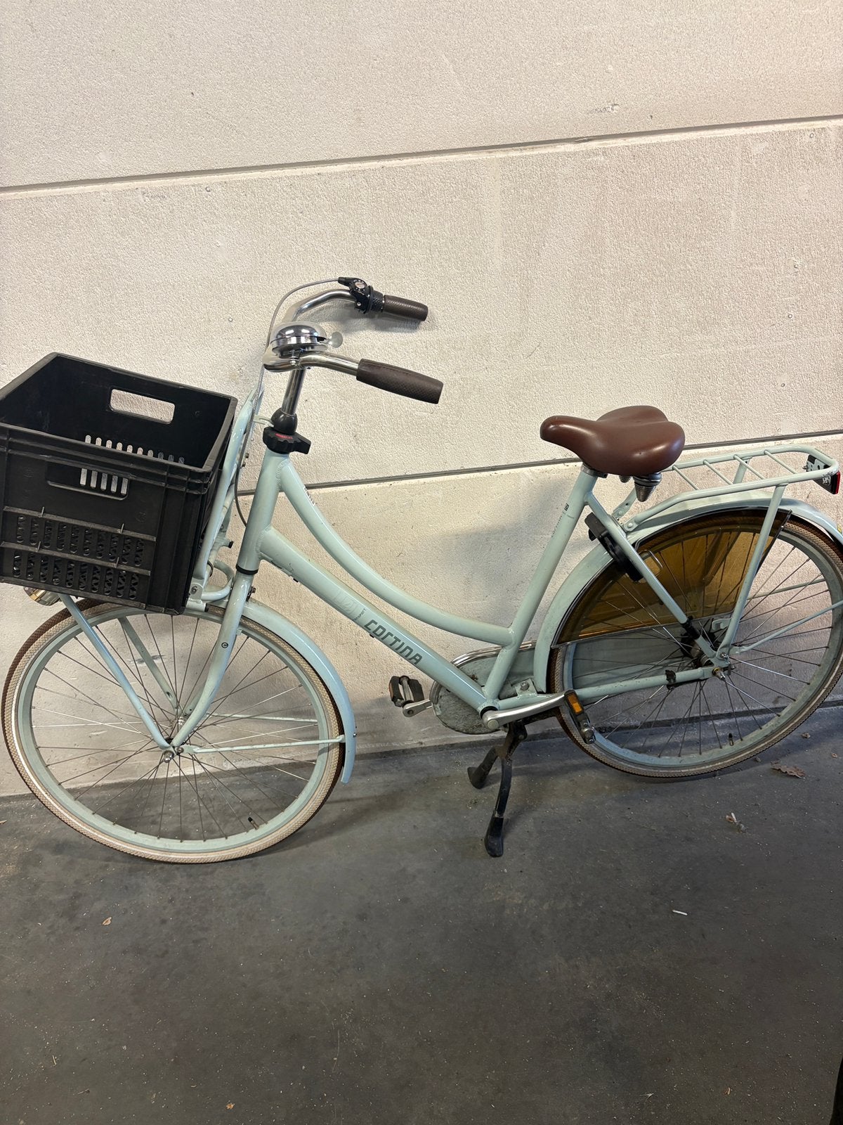 Cortina fiets met krat 28inch, Ophalen, Zo goed als nieuw