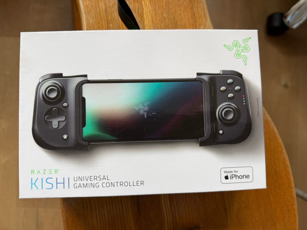 Razer Kishi iPhone Game Controller - Lightning connector, Overige controllers, Nieuw, Ophalen of Verzenden, Draadloos