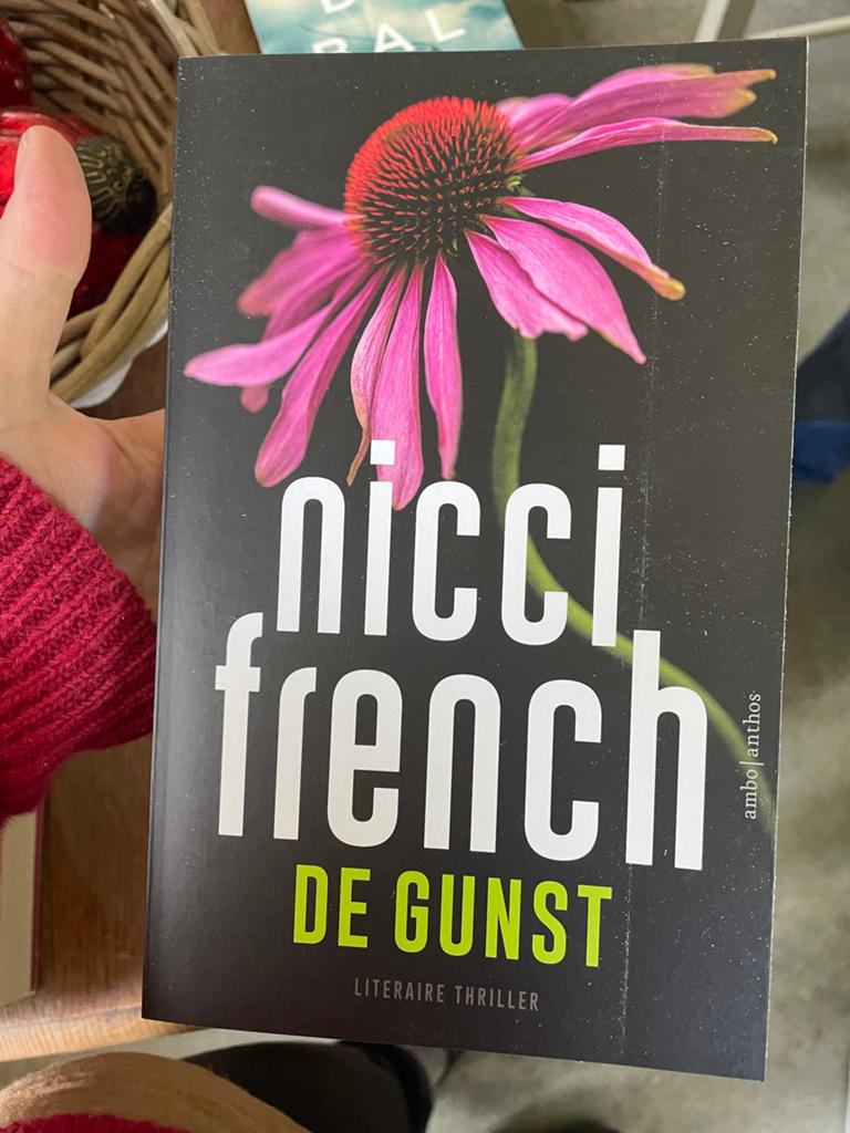 Nicci French - De Gunst (Literaire Thriller), Ophalen, Gelezen, Europa overig