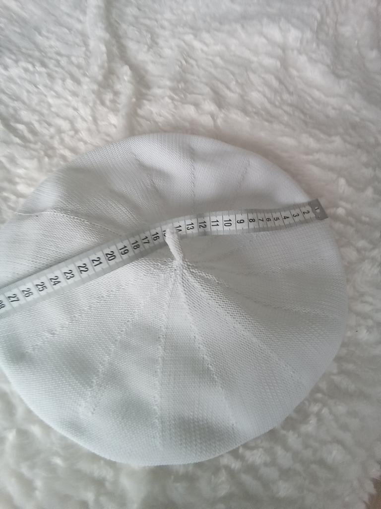 Nieuw staat, mooie stevige spier wit baret alpino,29,schoon, Ophalen, Zo goed als nieuw, One size fits all
