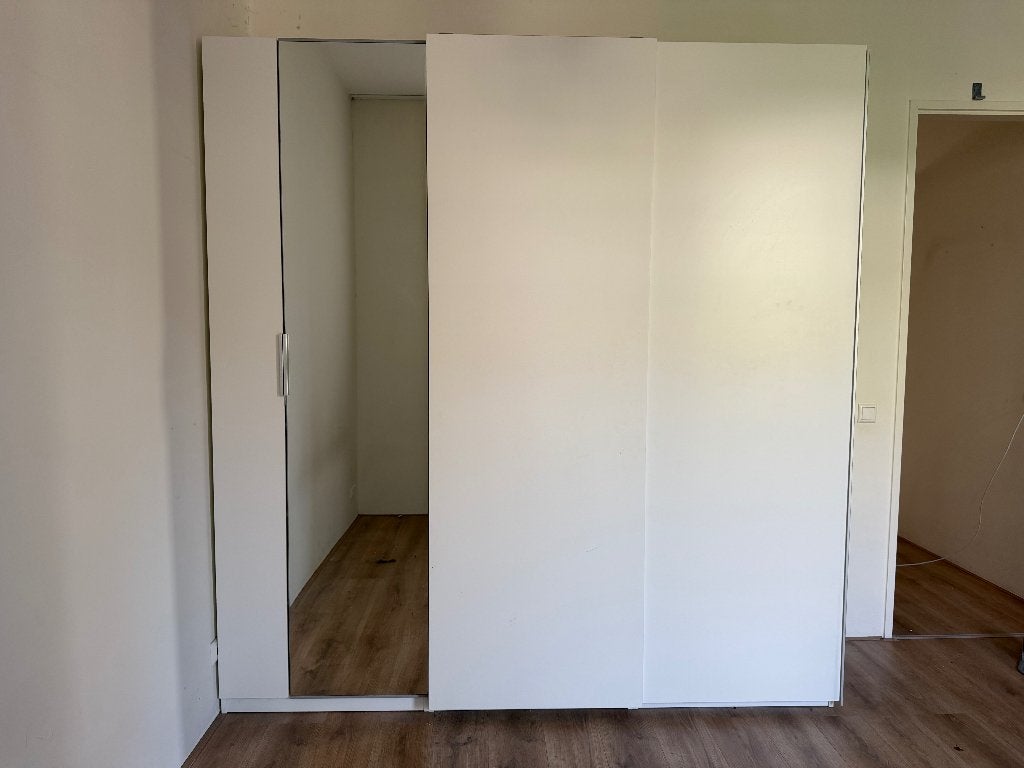 Ikea pax kleding kast 2.25m, Gebruikt, 200 cm of meer, Ikea Pax wit, 50 tot 75 cm