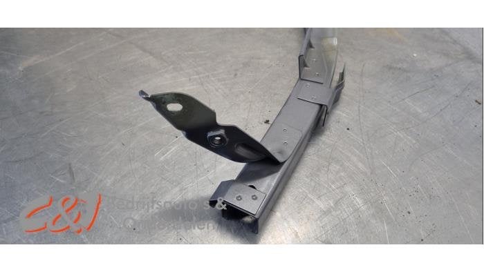Schuifdeur Rail links van een Renault Trafic, Auto-onderdelen, Gebruikt, -, Renault, -