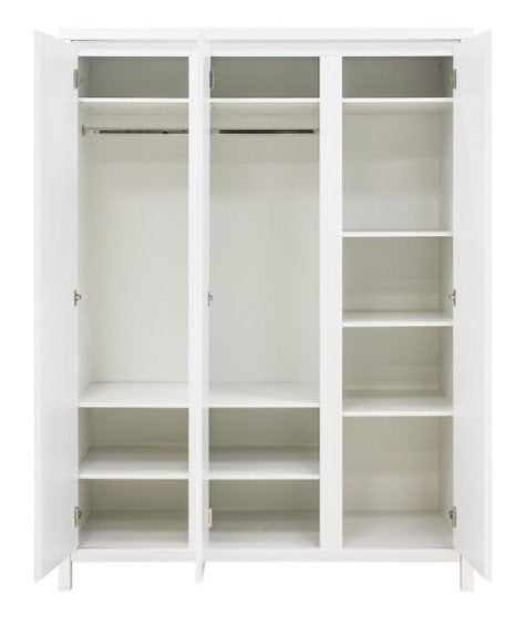 Hoogwaardige kinderkamer 3-deurskast Bopita (nieuw € 699), Ophalen, Kast, 50 tot 70 cm, 105 cm of meer